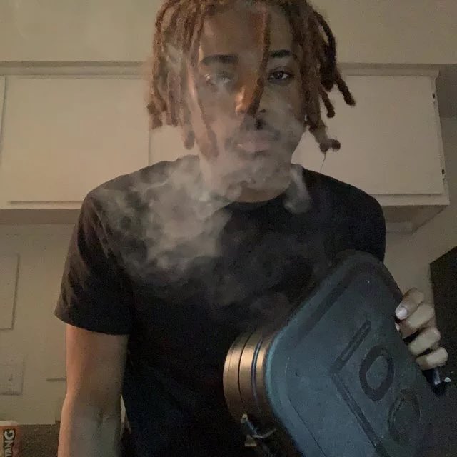 dude fail tweet media