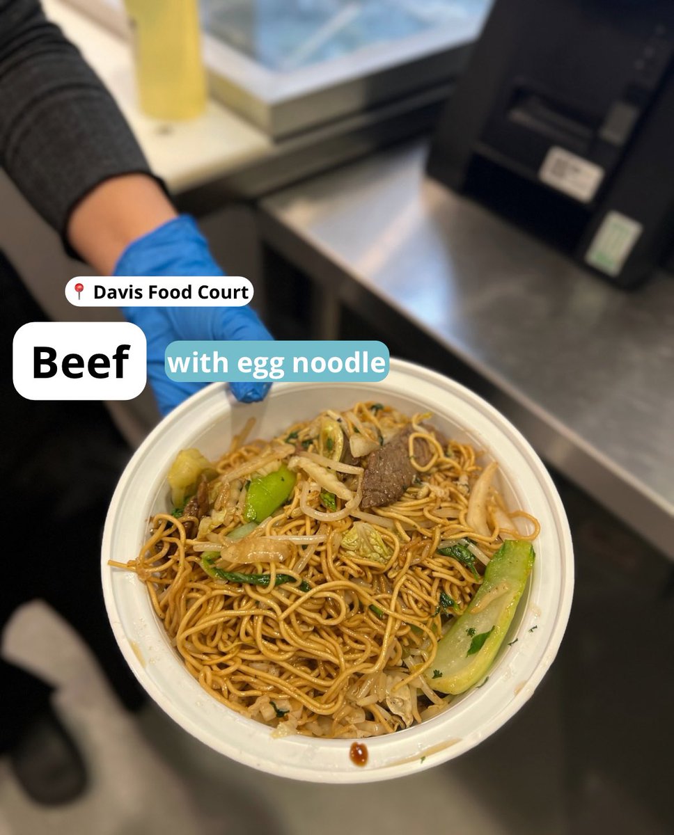UTM_Dining's tweet photo. Beef with Egg Noodles at the Flex Bowl Station? Say less. ๐๐
UTM students and staff, your lunchtime just leveled up!
๐Swing by Davis Food Court and grab your bowl of comfort.
#uoft #uoftmississauga #UTM #uofu #uoftstudentlife #uoftlife #davisbuilding #campusfood https://t.co/ZrED6RiYpz