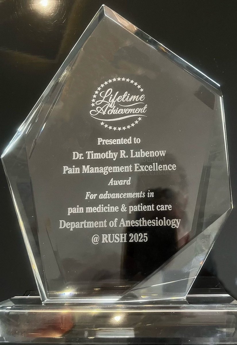 RushPainCenter's tweet photo. Congratulations.  The Clinical Excellence Award was awarded to Dr. Timothy R. Lubenow, a pioneer in pain management, in recognition of his extraordinary contributions to pain medicine and patient care. https://t.co/ThXiXzQYF2
