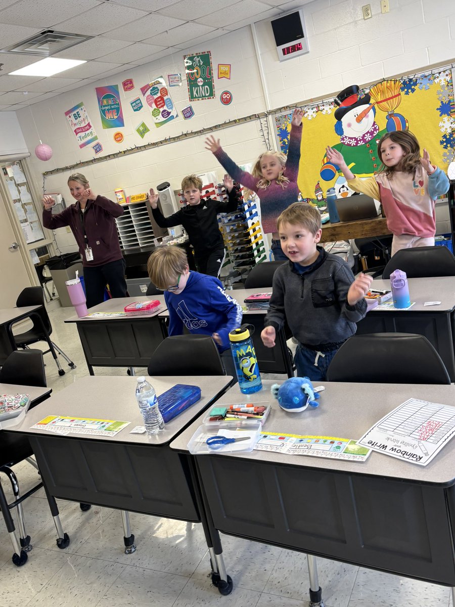 Mrs. Edwards tweet media