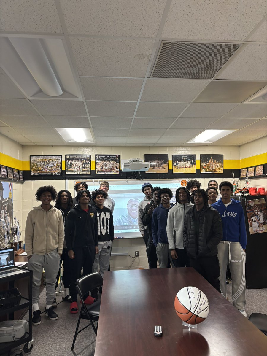 Irmo Basketball tweet media