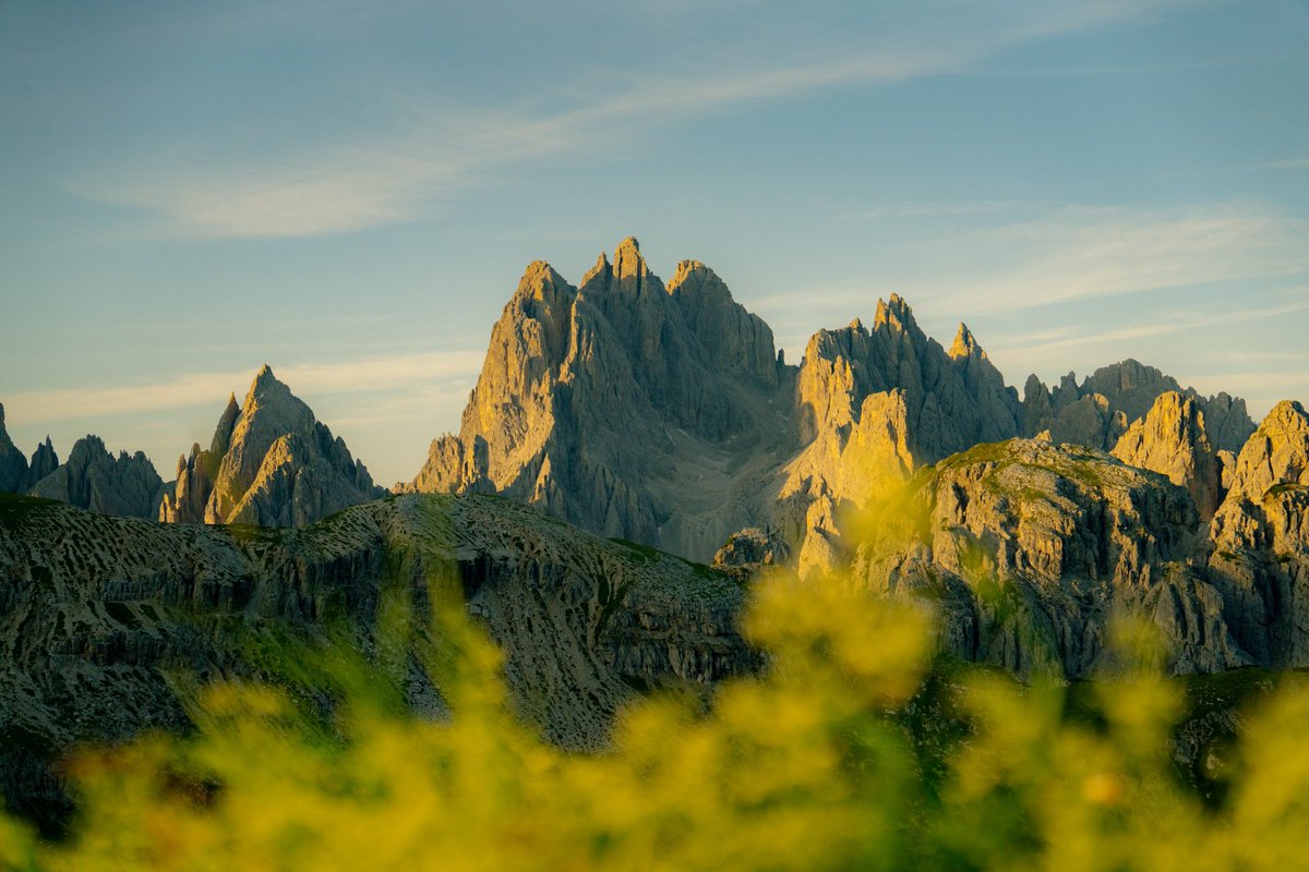 Cara, early morning in the Dolomites ⛰️