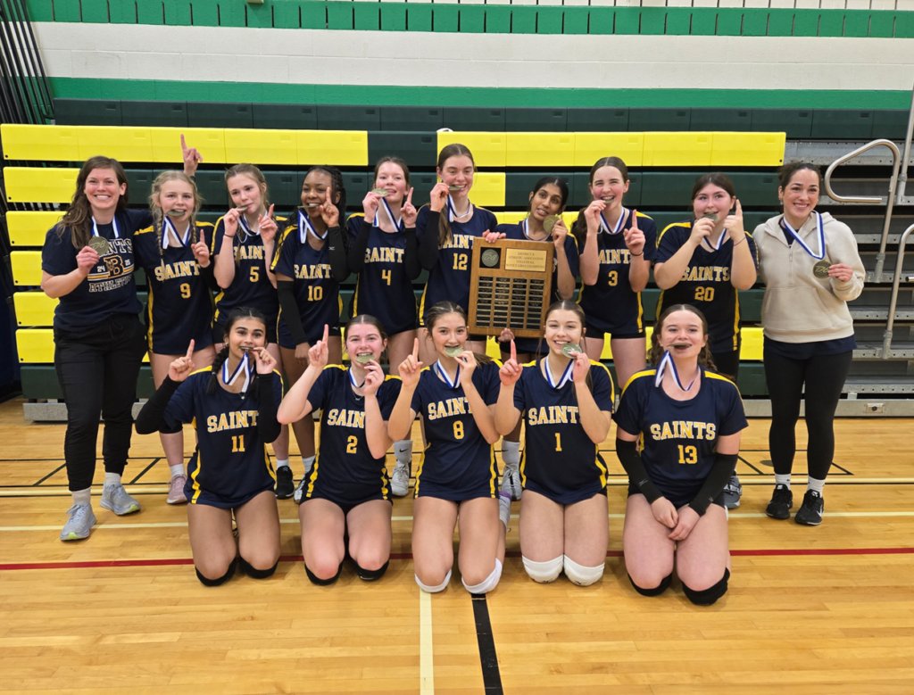 D8 GIRLS VOLLEYBALL: St. Benedict wins novice title

district8.ca/d8-novice-voll…