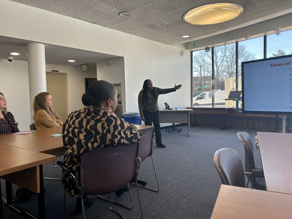 MKConnerton's tweet photo. Loved having @AACPS_PGD Dr. Jones out today to kick off her Self Carr Series for January! Can’t wait for next week! #belonggrowsucceed #selfcareisnotselfindulgent https://t.co/dD6hWfmpcK