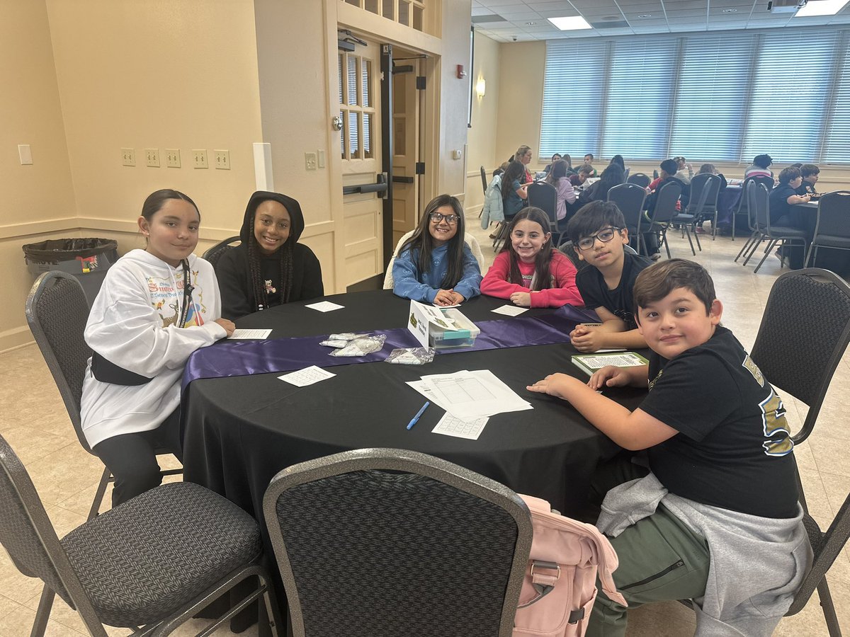 JLBurrellES's tweet photo. Our students attended the Military Youth Ambassador Training this morning. They have so many ideas on how to welcome new students to our school and @BeltonISD #communitymatters https://t.co/7E41ofdNua