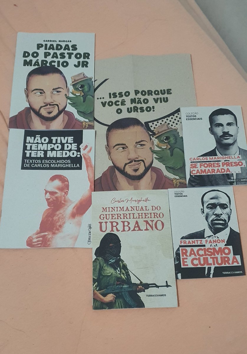 akngabss's tweet photo. @tsaeditora Apenas no aguardo dos camaradas @gabrieunargass e @tsaeditora darem a ordem. https://t.co/xPsGjWDTef