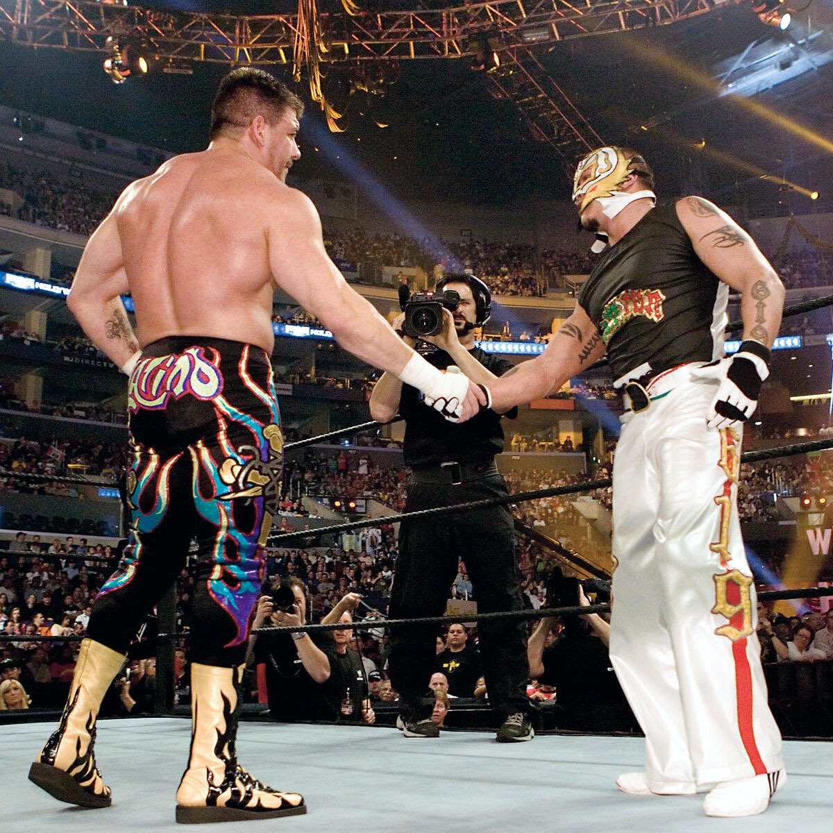 luchalibreonlin's tweet photo. 🤝🇲🇽🫶 https://t.co/XscMexULq8