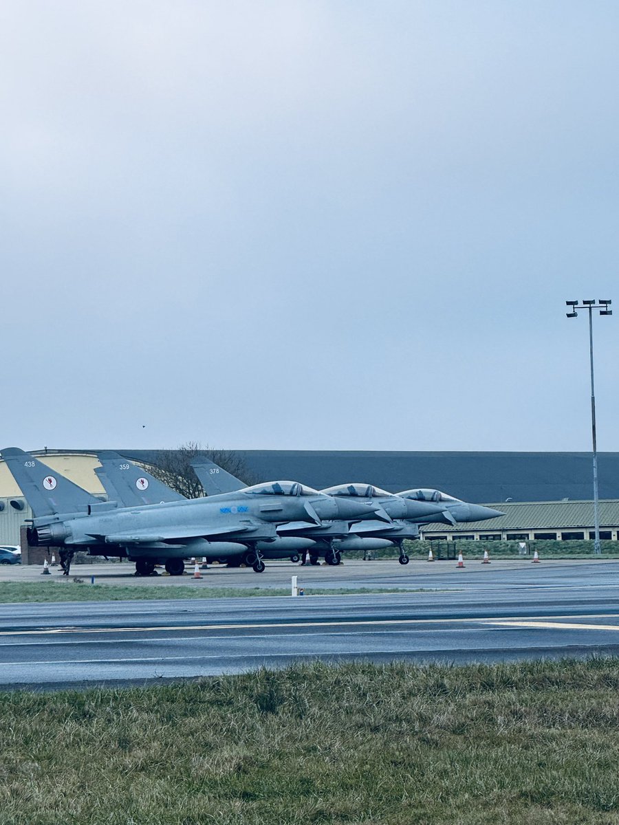 jcthegeordie's tweet photo. #ExerciseRedFlag live at @RAFBrizeNorton. @RoyalAirForce collaboration with @usairforce & @AusAirForce to develop joint air capabilities. #ZK438, #ZK359, #ZK360, #ZK338, #ZK378 all positioned today 15/01/25 https://t.co/hKKd7q3OYe