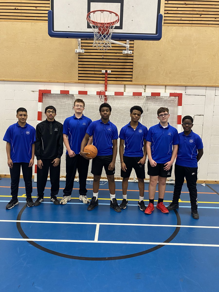 PeColeridge's tweet photo. Basketball 🏀 season is up and running, good games against NCA tonight for the U14 boys and U16 girls. Well done all. 
@Coleridge_Edu @UnitedSport1 https://t.co/zD3gbw4R1E