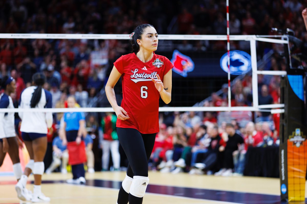 One year with Sofi was not nearly enough.

We’ll miss you, 6⃣!

#GoCards