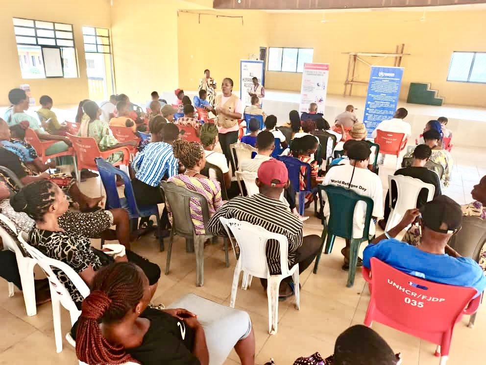 fjdpnigeria's tweet image. FJDP hosted a Town Hall Meeting in Esit Eket LGA, Akwa Ibom, to discuss sustainable solutions and map protection actors. Key agencies like AKSEMA, NIS, FRSC, DSS, NSCDC, and NRCS joined, alongside refugee and community leaders, to advance protection efforts.

#ProtectionForAll