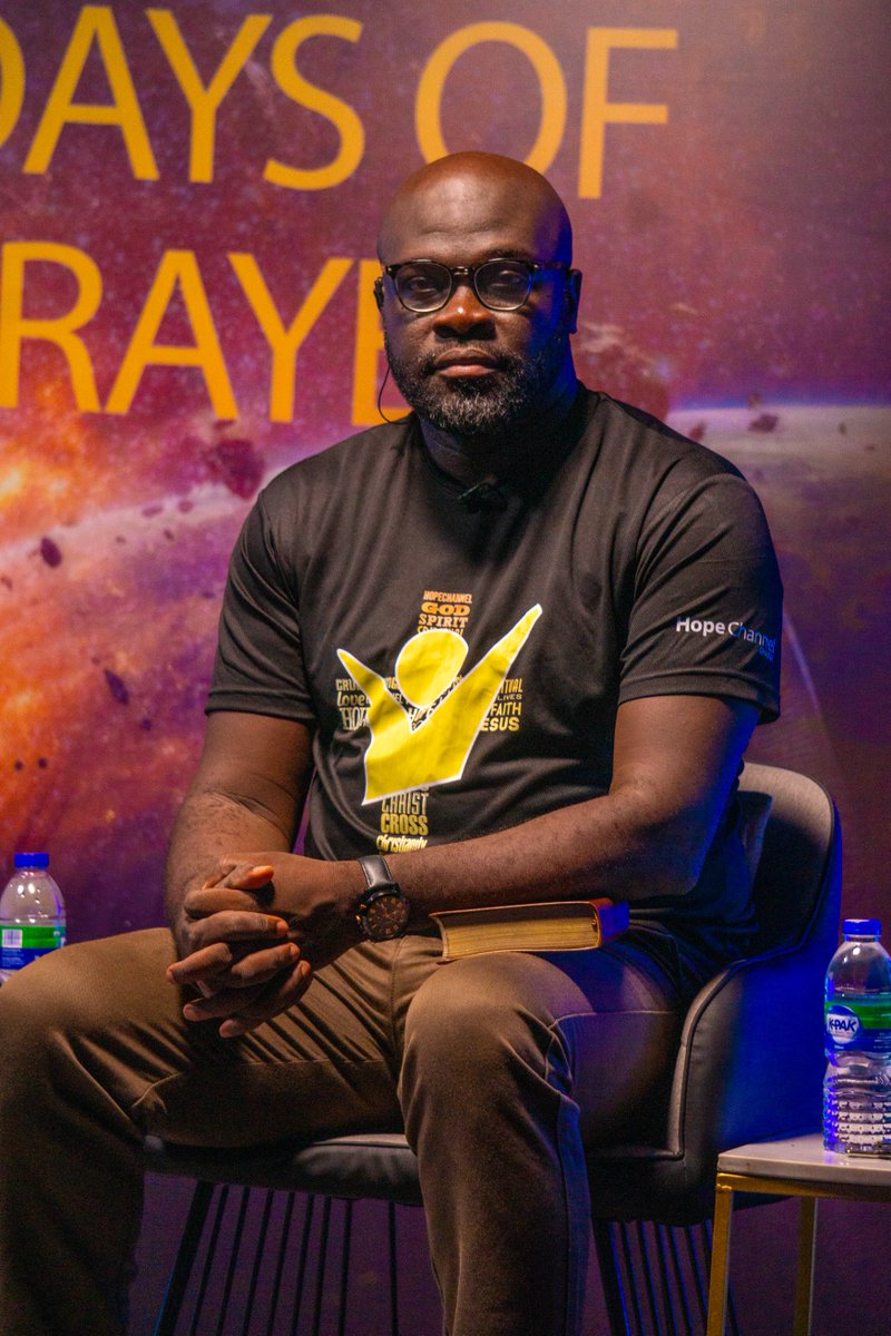 hopechannelgh's tweet photo. Ten Days Of Prayer || Day 8 || Give Us This Day Our Daily Bread (Galatians 6:9,10)
Youtube: https://t.co/iaW7qlSWzc
#HopeChannelGhana #10DaysOfPrayer
#ButWhenYouPray #PrayWithoutCeasing https://t.co/GIb1BTiz3T