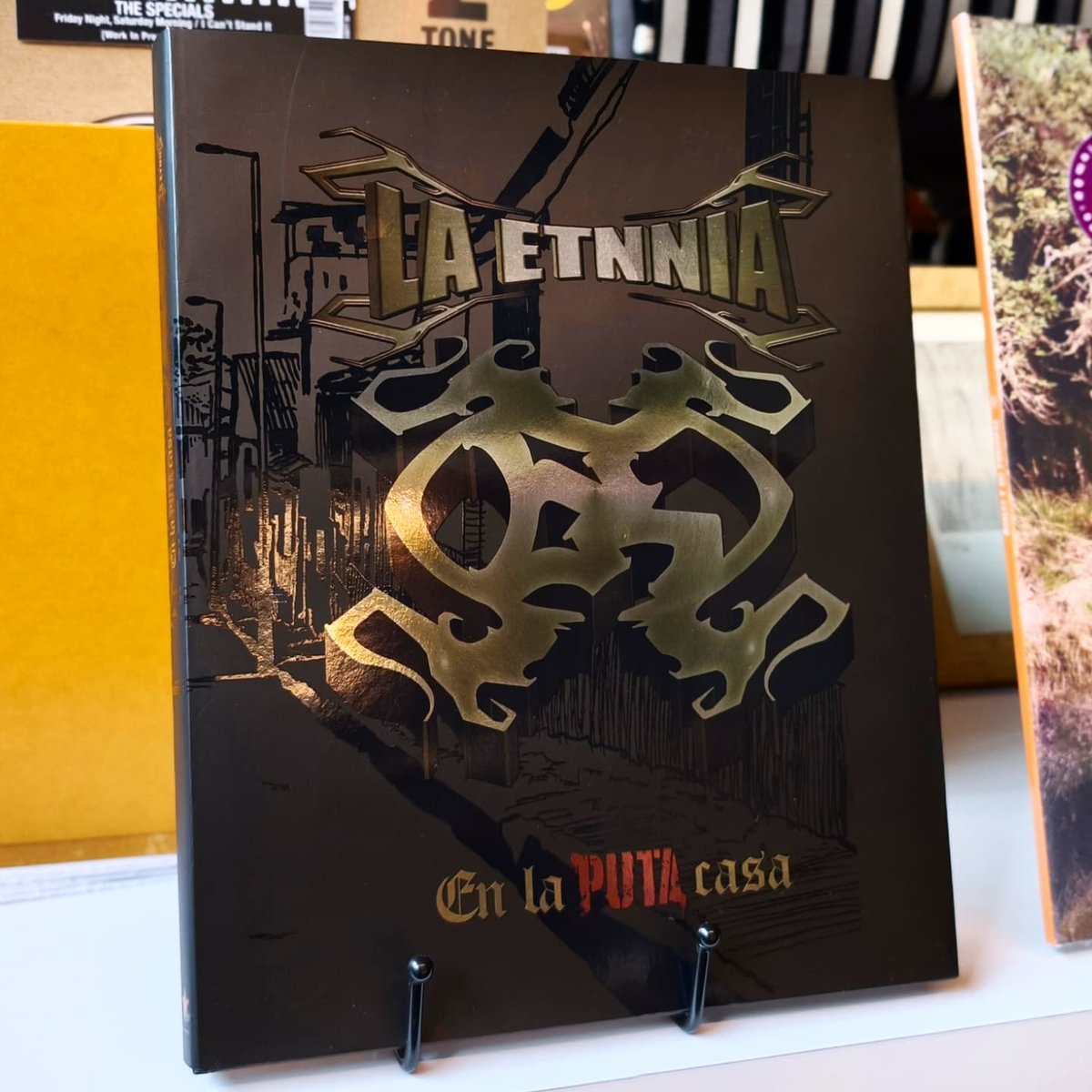 RPM Records Bogotá tweet media