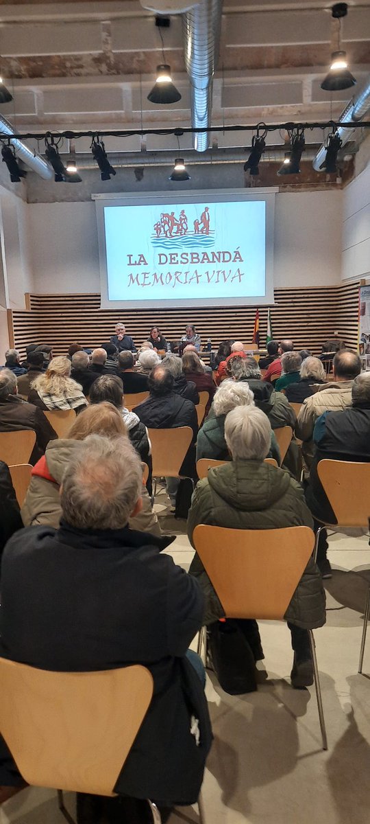 Domènec#ComunidadPorElClima (@martinezdomenec) on Twitter photo Hoy, 15 de enero de 2025, en La Model de Barcelona, hemos informado de la próxima Marcha de <a href="/LADESBANDA/">ASC LA DESBANDÁ</a> Un orgullo y privilegio hacerlo juntos a Paco García y Núria Delgado. En el Marco de la Exposición Generacions TOP. Ver programa hasta el 31 de enero <a href="/Exprespol/">Persones Ex-preses Polítiques del Franquisme</a> Hoy, 15 de enero de 2025, en La Model de Barcelona, hemos informado de la próxima Marcha de <a href="/LADESBANDA/">ASC LA DESBANDÁ</a> Un orgullo y privilegio hacerlo juntos a Paco García y Núria Delgado. En el Marco de la Exposición Generacions TOP. Ver programa hasta el 31 de enero <a href="/Exprespol/">Persones Ex-preses Polítiques del Franquisme</a>