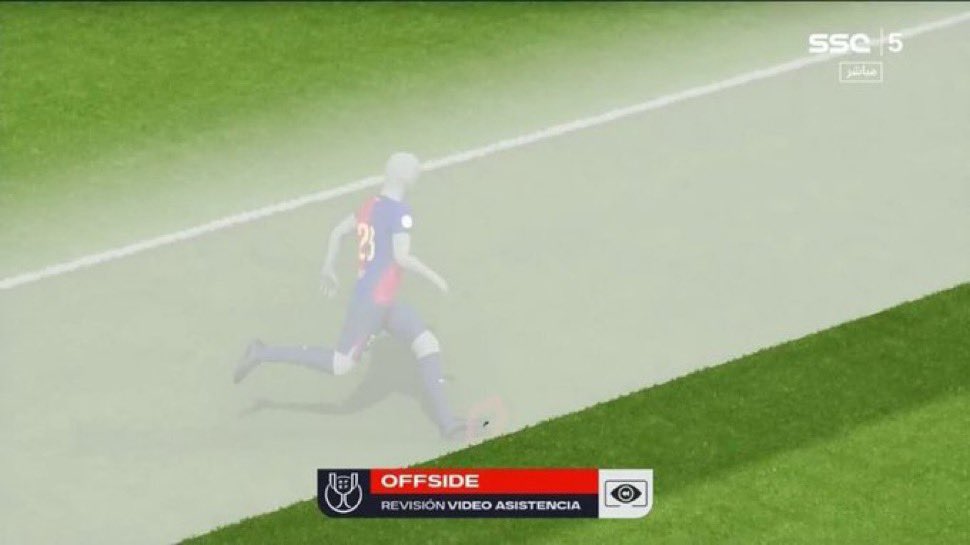 fcbisprime's tweet photo. ❌Por no cortarse las uñas le anulan un gol a Koundé. https://t.co/WD96n48Kqk