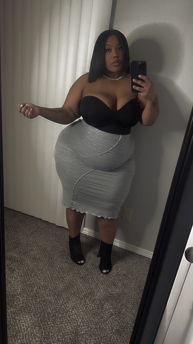 queenjudy23's tweet photo. “I am, I can, I will, I do” 

It’s Giving GROWTH 🥰📈

#model #fashion #BRI #plussizeedition https://t.co/pMOpUqiHCN