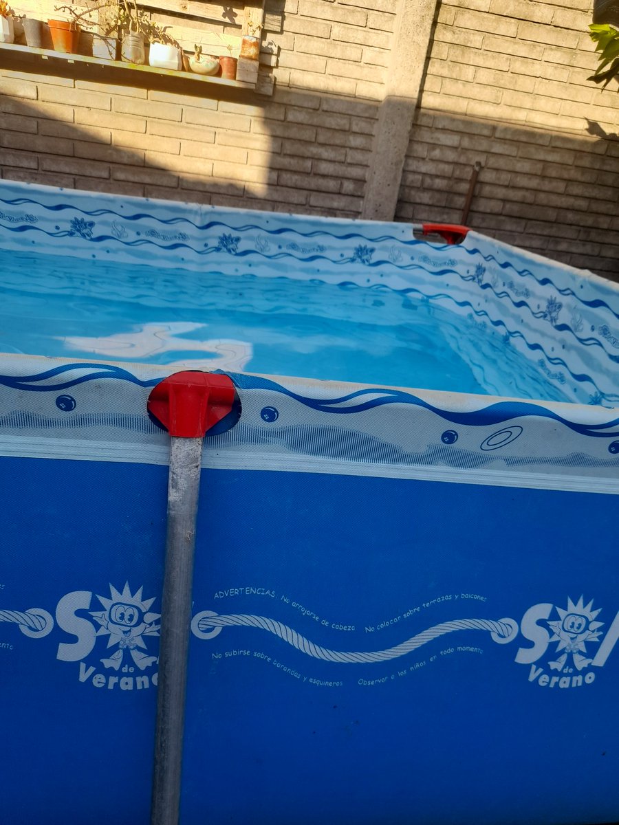 Verano...  un poco de pileta no viene mal... 😎