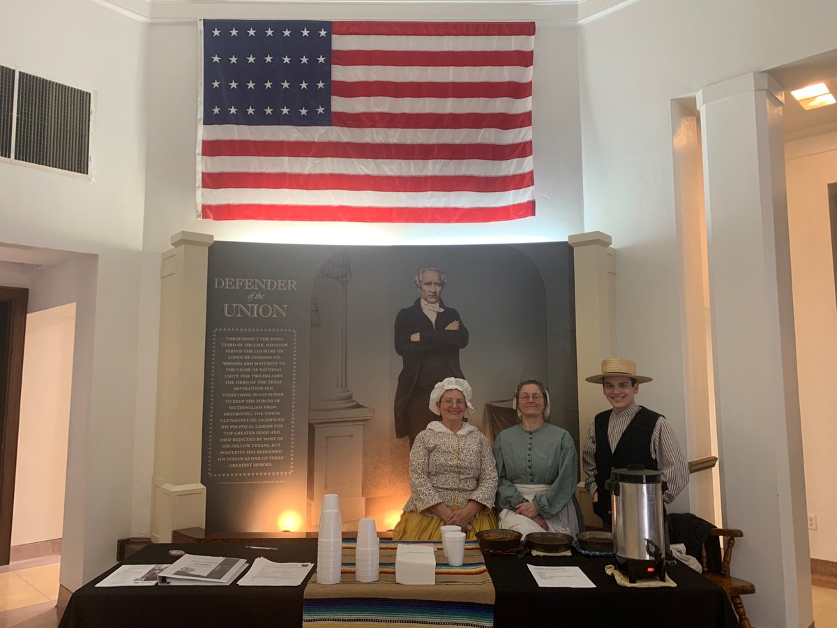 SHMMuseum's tweet image. Another SHSU Welcome Week event in the books!  Thank you to all who came out! 

#shsu #shsuwelcomeweek #shsutraditions #samhouston #texasmuseum #visithuntsvilletx #texashistory