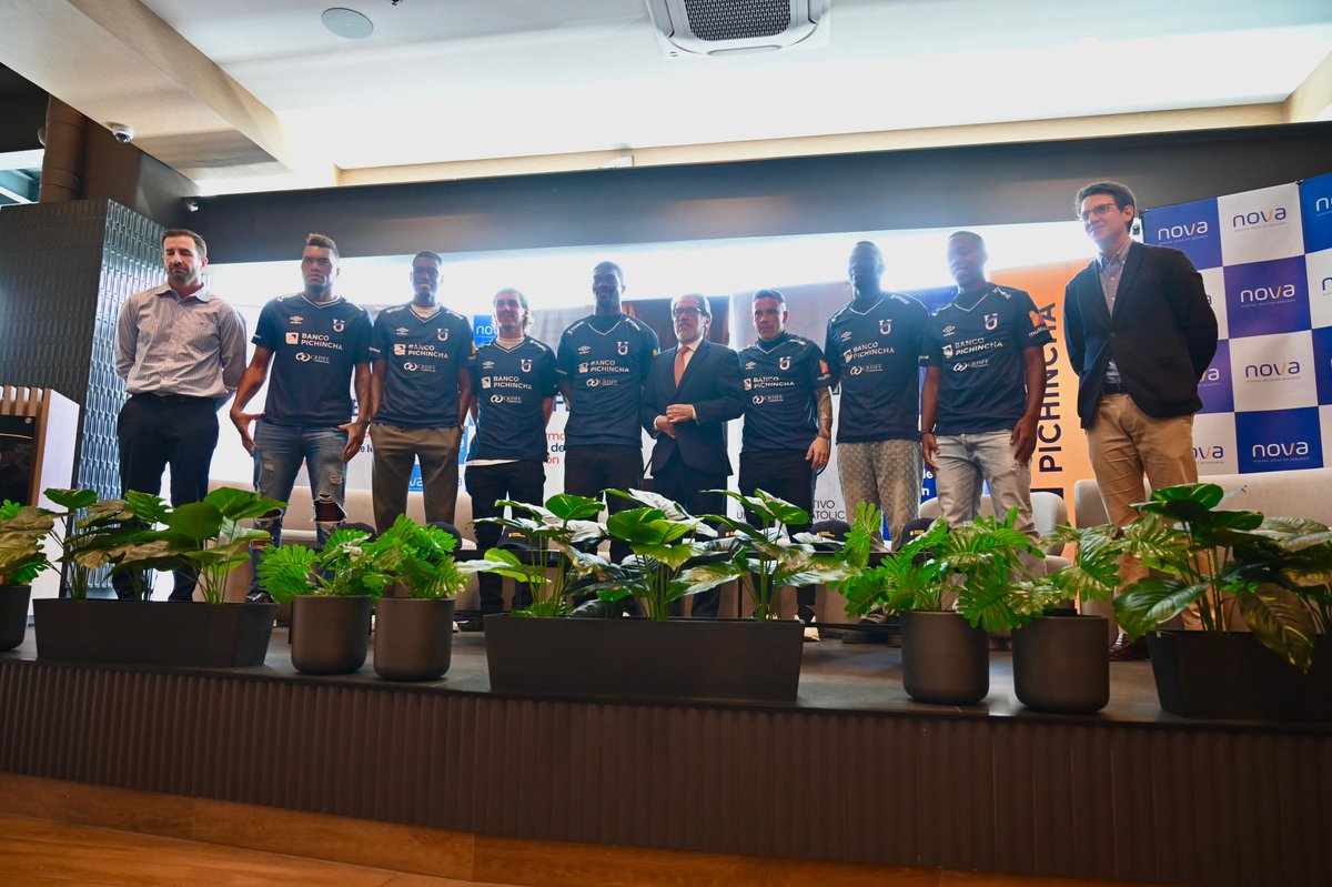 U. Católica Ecuador tweet media