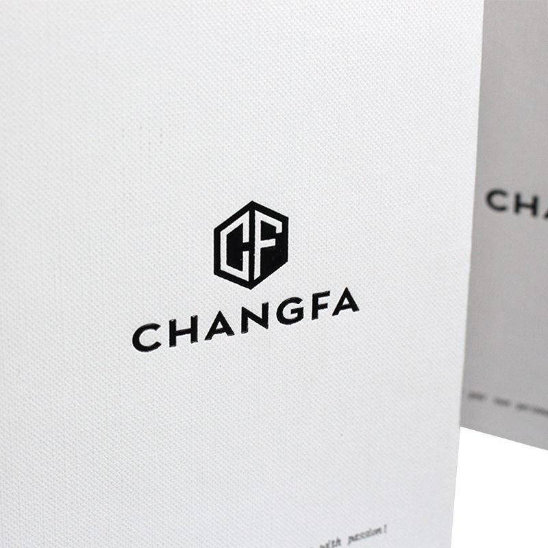 cfpackaging's tweet image. ✨White Rigid Magnetic Closure Book Style Scent Gift Box🎁
The design is magnetic box with window,and EPE pearl cotton lining for product,The box logo and lining product size can be customized according to needs.
#perfumebox #perfumeboxes #perfumepackaging #giftbox #customized