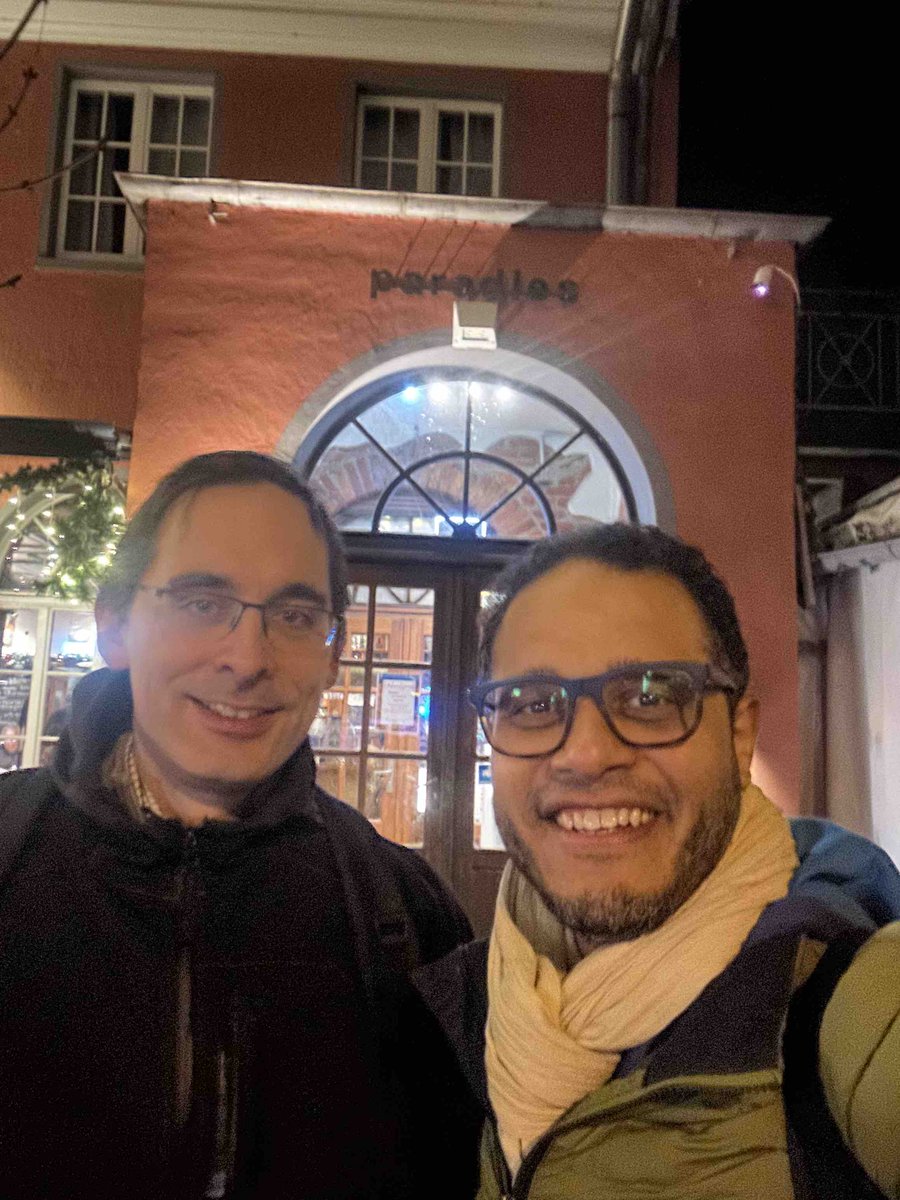 HakeemLab (@hakeemlab_emory) on Twitter photo Another <a href="/WherryLab/">Wherry Lab</a> alumni reunion; <a href="/Therealbbengsch/">Bertram Bengsch</a> (who took me to "Paradise" 😃)! Finally visited <a href="/Uniklinik_Fr/">Uniklinik Freiburg</a> <a href="/UniFreiburg/">Universität Freiburg</a> pioneer of Hepatitis Research! Met many colleagues, young minds, mentor (#RobertThimme), & had great sci discussions! Thanks a lot BB for the invite! Another <a href="/WherryLab/">Wherry Lab</a> alumni reunion; <a href="/Therealbbengsch/">Bertram Bengsch</a> (who took me to "Paradise" 😃)! Finally visited <a href="/Uniklinik_Fr/">Uniklinik Freiburg</a> <a href="/UniFreiburg/">Universität Freiburg</a> pioneer of Hepatitis Research! Met many colleagues, young minds, mentor (#RobertThimme), & had great sci discussions! Thanks a lot BB for the invite!