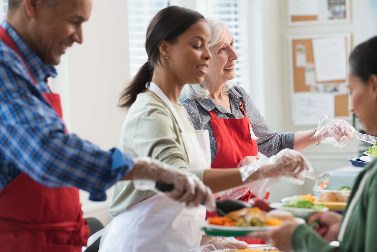 regionofpeel's tweet photo. Sacredhand Canada at 280 Britannia Road East, Mississauga offers women ages 16+ a warm place to sleep every night from 7pm-7am. 

Meals, laundry facilities and showers are also available. 

Visit our website to learn more about our homelessness supports: https://t.co/kAXWc6dYTl https://t.co/fOd7zJ9Hkt