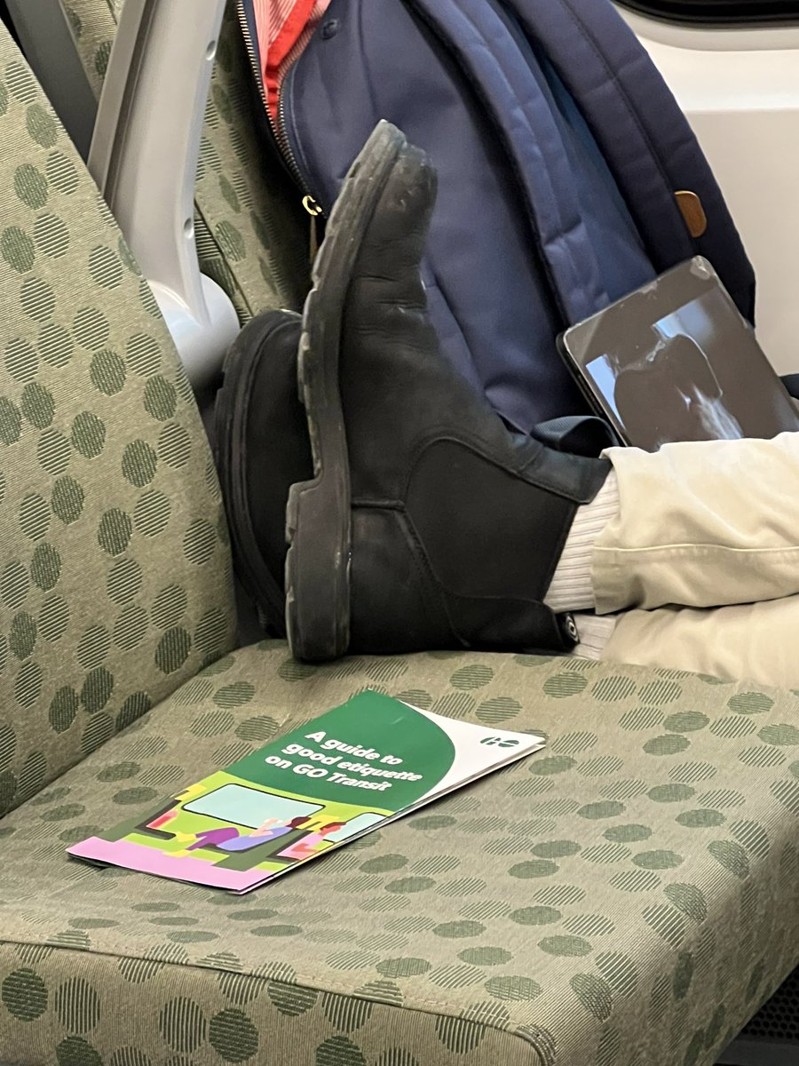 freak_w/geeks tweet media