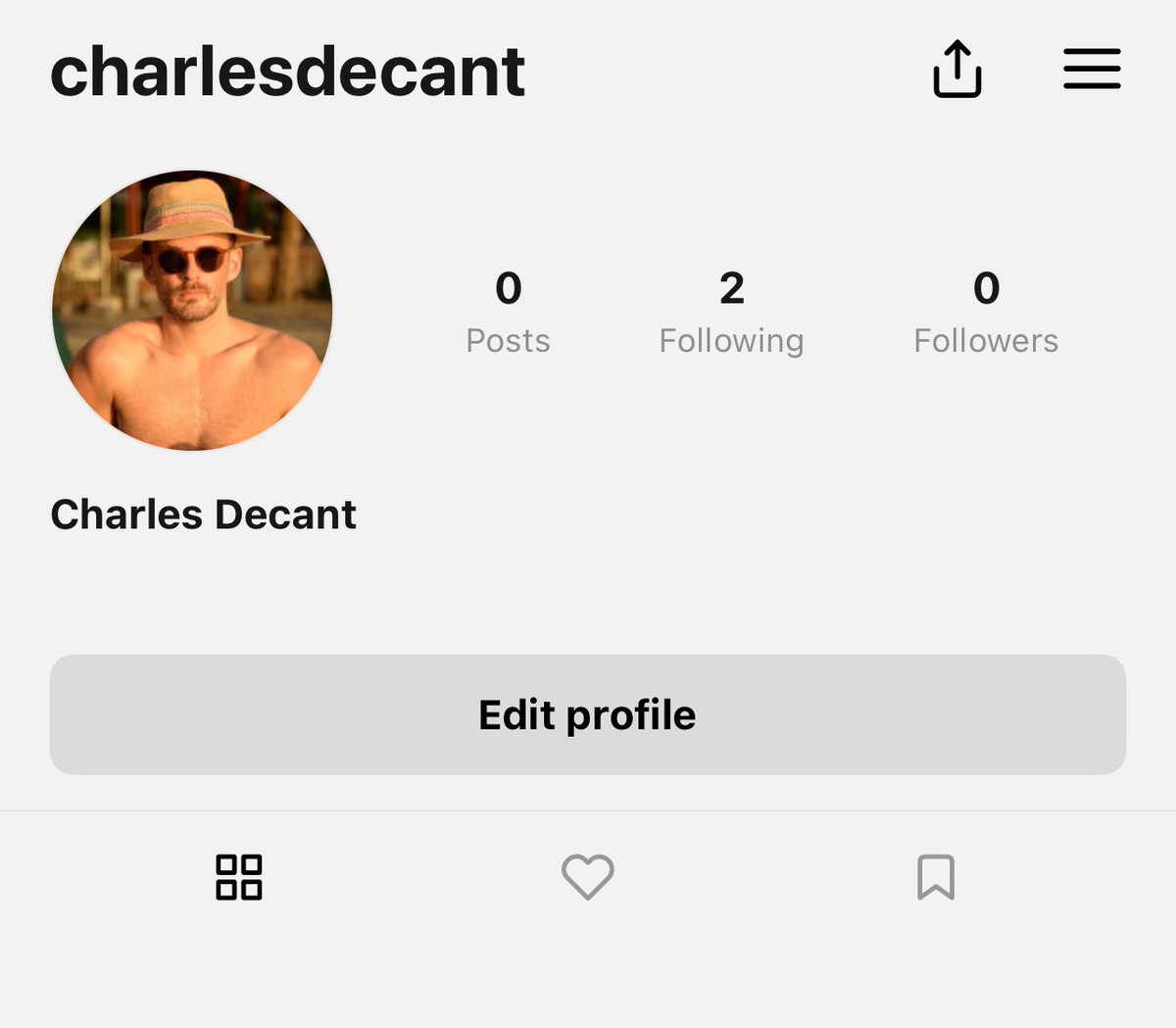 Ça y est, l’appli Pixelfed est dispo sur l’app store ! En espérant que ça devienne rapidement une alternative + saine à Instagram. Vous pouvez d’ores et déjà m’y suivre 😊
