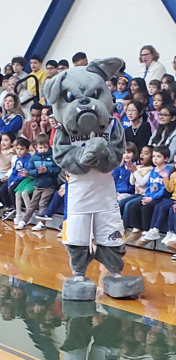 sohackms's tweet photo. Good luck to the Memorial School Bulldogs as they play in the opening of the South Hackensack Invitational!  Come out and support the team! https://t.co/mkn47qi2Sp