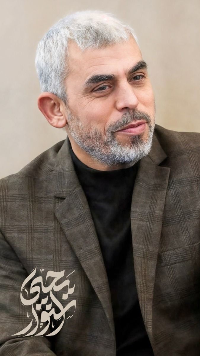 أما أنت ، فأنت المستحيل الممتنع والفتيل المندلع!
أنت مفسد الحفلة ومسدل الستار على العرض السخيف!!
لست اسطورة يايحيى .. بل ضرورة كنا نخشاها !
غفلتنا كانت بحاجة إلى صدمة مثلك!
أنت حقبة قدر لها المجيء !
وحقيقة كتب لها البقاء .
-
#غزة_تنتصر