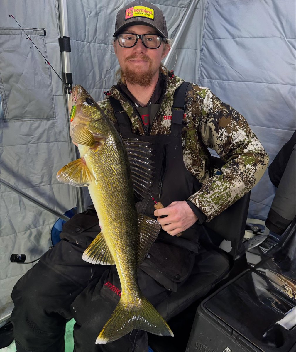NorthlandTackle's tweet photo. It's Show 'Em Off Sunday and we want to see your latest catch in the comments below! 🙌🥶🎣 #ShowEmOffSunday https://t.co/spI8ZCRe6Y