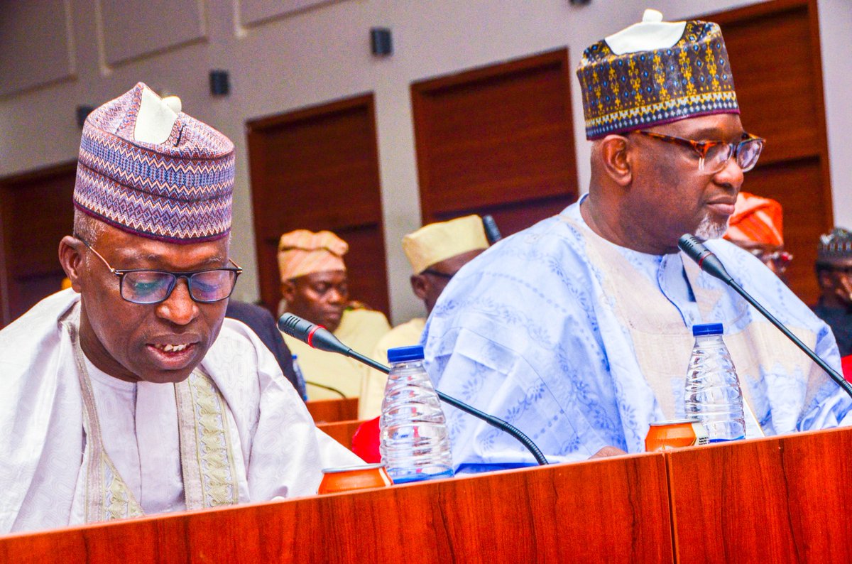 fmhud_ng's tweet photo. Minister of State for Housing and Urban Development, Rt. Hon Yusif Abdullahi Ata, along side the Permanent Secretary,  Dr Shuaib Muhammad Belgore, led the management staff of the ministry to an interactive session on 2025 budget with the Senate... 

https://t.co/ma8XaWUrS8 https://t.co/6kDktwGjjQ