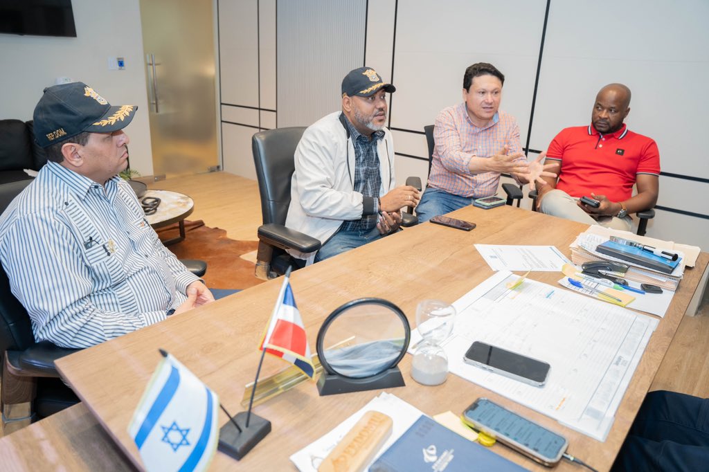 Alcaldía de La Romana tweet media