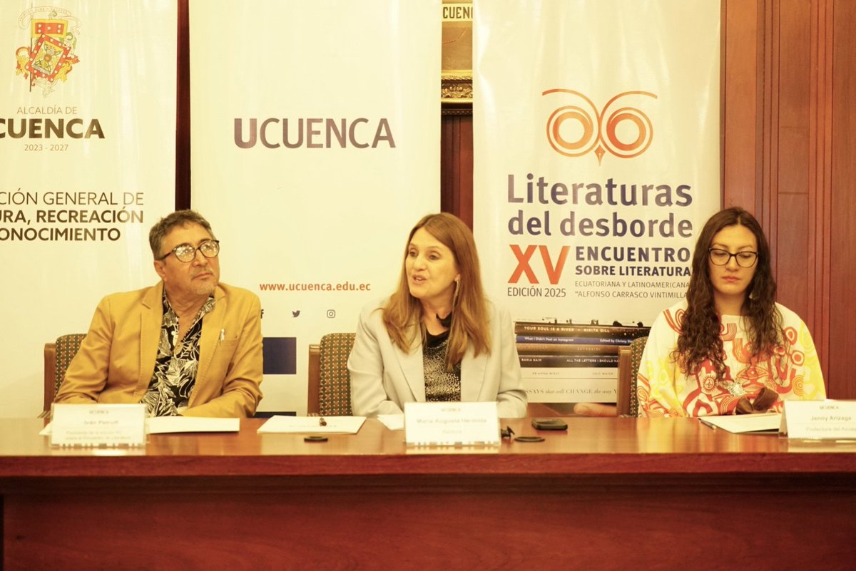 UCuenca tweet media