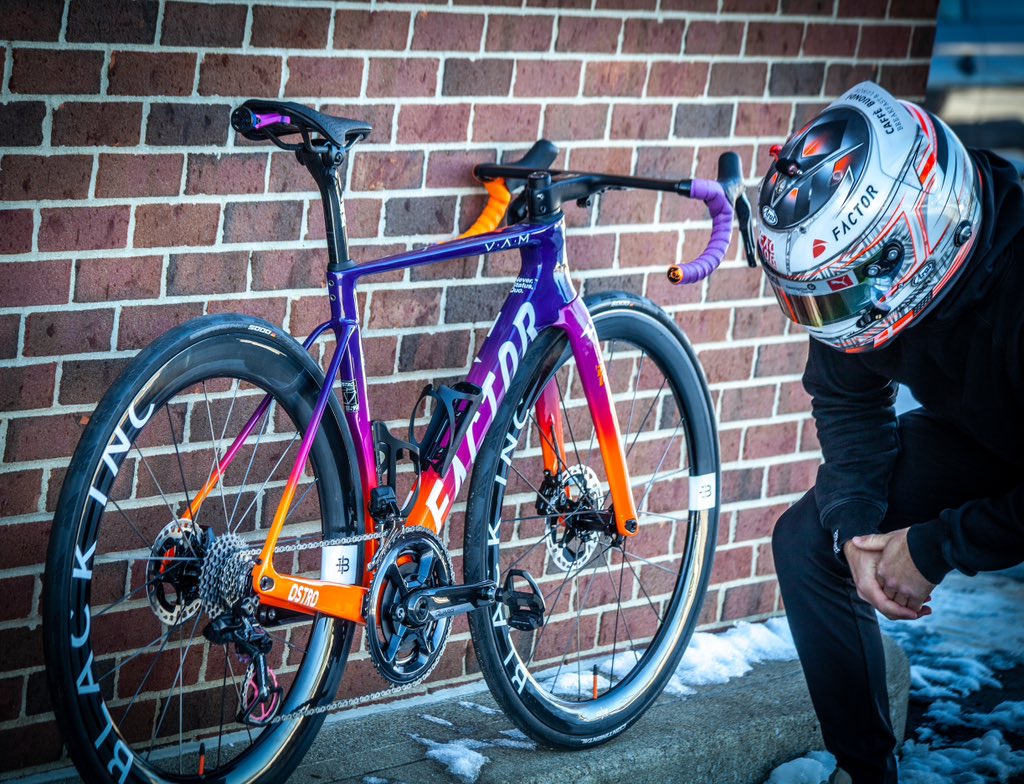 BPedersenRacing's tweet image. ABSOLUTELY STOKED to be joining the team @FactorBikes for 2025🔥🔥

Ever seen a matching race bike to race car livery? Well here you go! Turned out AMAZING💪

Looking forward to on track action with @PR1Motorsports for the Rolex 24 starting this week🔥 

#Factor #FactorBikes