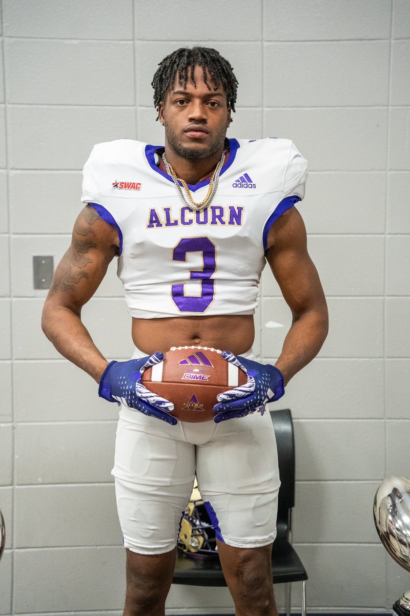 Reggie Davis tweet media