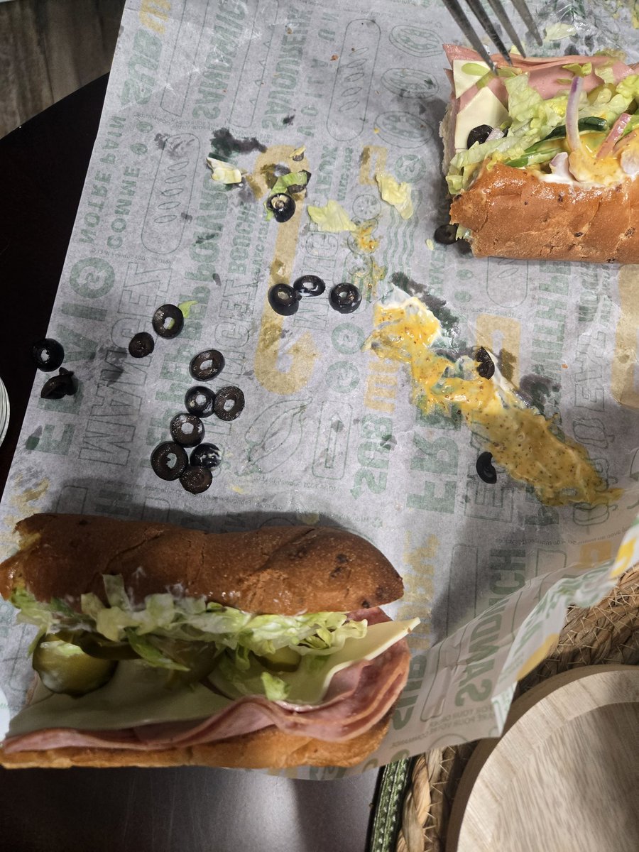psansome's tweet photo. @SUBWAYCanada way to ruin my daughters supper, seeing how she doesn't like olives and we definitely didn't ask for any!!! https://t.co/CXrJPCX2AV