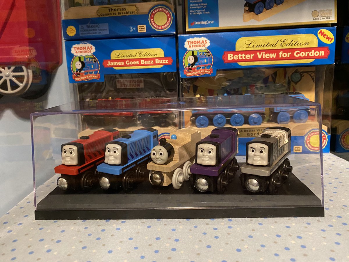 ThomasFan01's tweet photo. One to go... Just need the green “My Custom Diesel” now lmao. https://t.co/JMq1JeiFLI