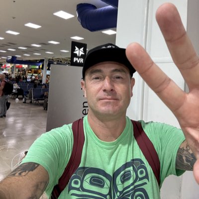 audeos's tweet photo. #NewProfilePic https://t.co/wfKMj6Nm5b