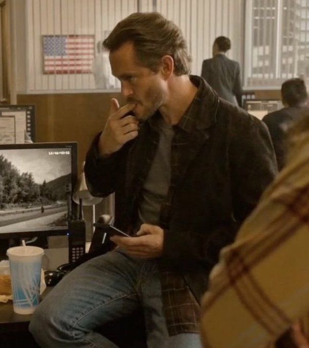 Nolan visiting the police department for a case (totally not to check up on his baby brother) 
“Oh Robert *really* your desk is a complete mess”
Or younger Nolan coming to pick his brother up from the station after he’d spent the night in the drunk tank.