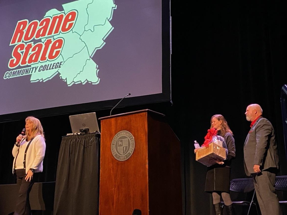 DrLeming's tweet image. Great visit @roanestate yesterday to be part of faculty convocation. I am excited to see faculty working to scale collaborative learning as a high impact practice. Thanks for your leadership, President @ChrisLWhaley and Dr. Ward!
