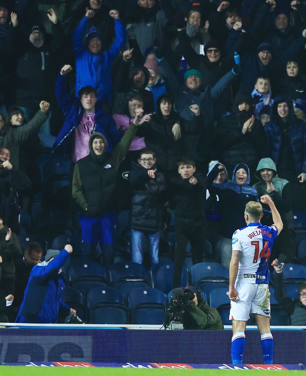 Big 3 points and another goal 🙏🏻🔵⚪️