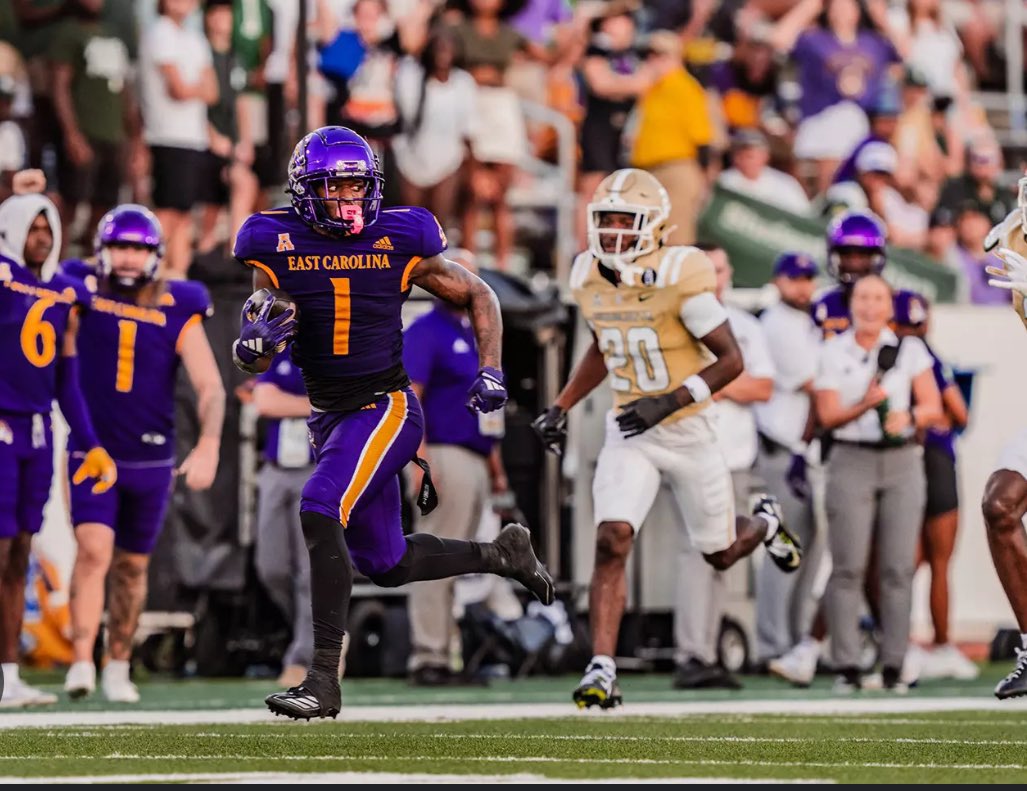 𝓓𝓪𝓻𝓲𝓾𝓼 𝓒𝓪𝓻𝓽𝓮𝓻🃏 tweet media