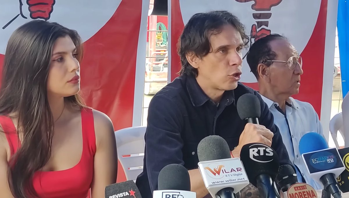 albaycian's tweet photo. #Elecciones2025
#Ecuador
@PSEcuatoriano
@PedritoExtranja
@VeroSilva2021
#Candidatos
#AsambleaNacional 🇪🇨
#GabyMontero
#PSE17 ❤️✨😌 https://t.co/lby6SEyFXt