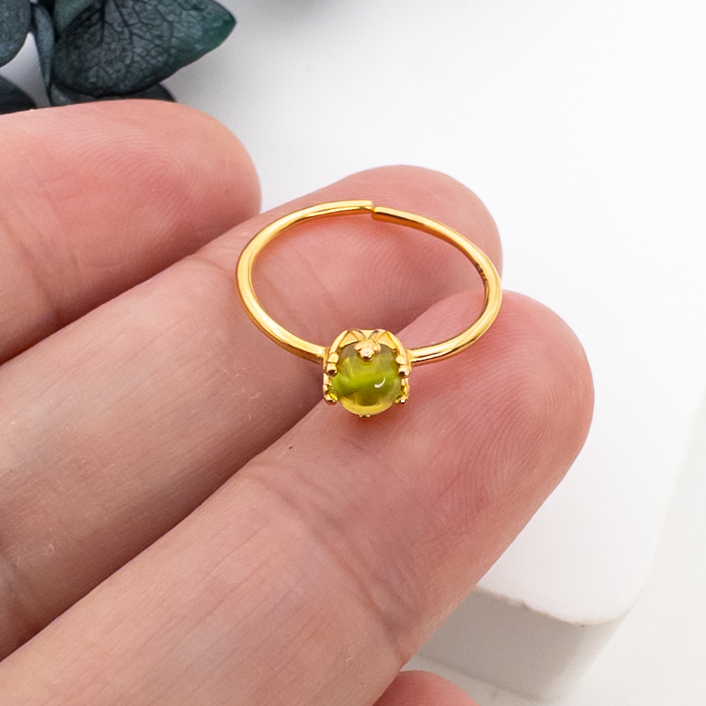 ペリドット クッションカット 0.921ct ハンドミラーペンダント