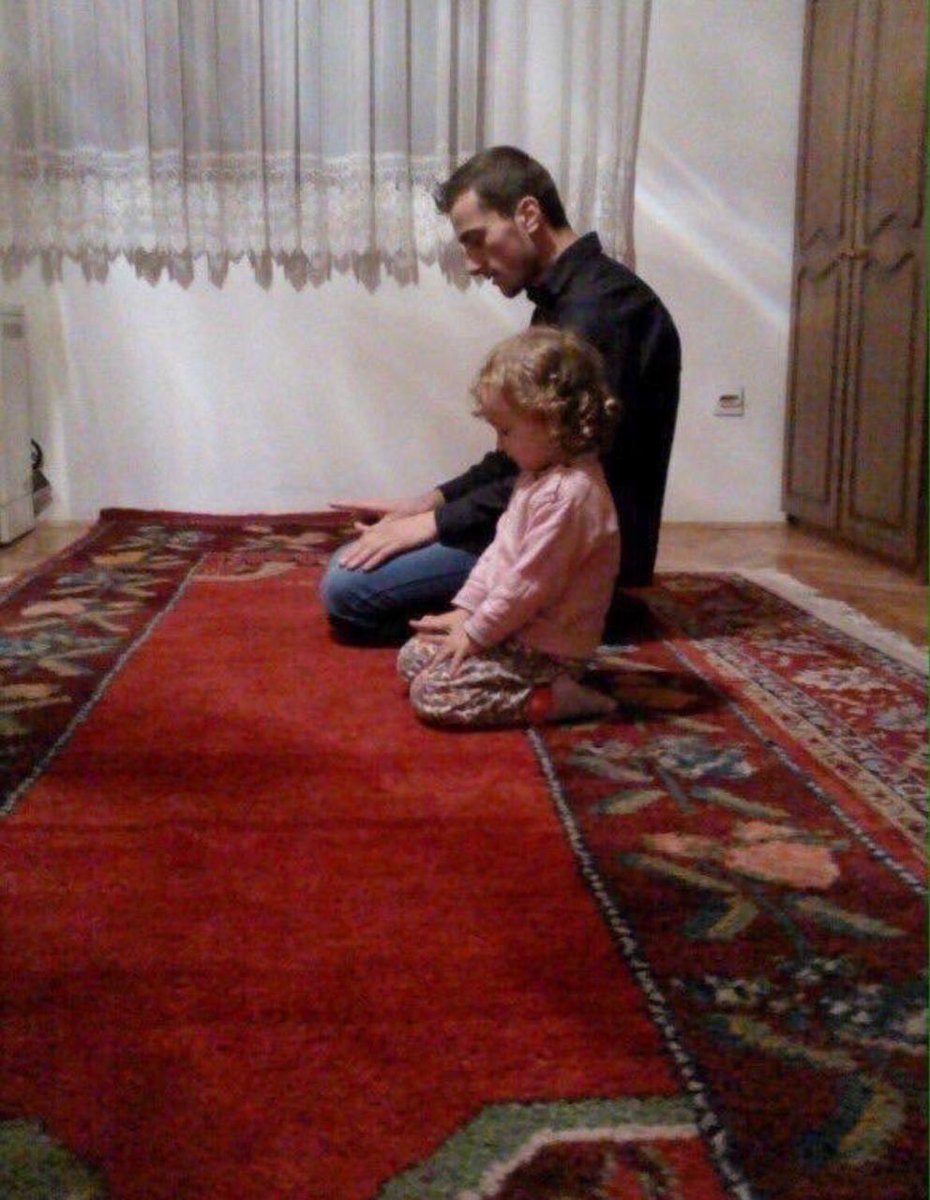 كوثر tweet media