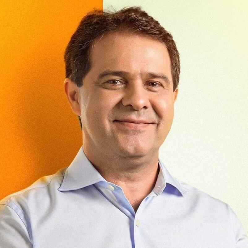 updatecultura's tweet photo. 🚨🇧🇷 Evandro Leitão (PT), prefeito de Fortaleza, reduz seu PRÓPRIO SALÁRIO em 20%. https://t.co/E4AODE1sHh