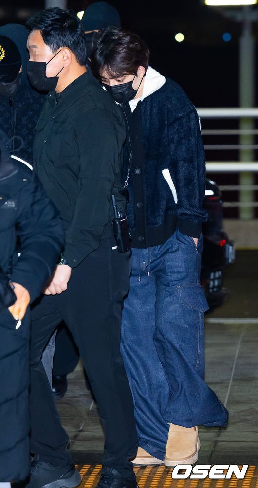 아 또 이 형이야
길가다가 저 분 만나면 인사할 거 같음