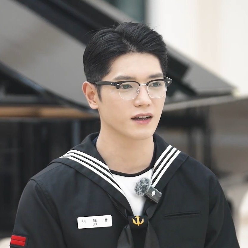 taeyong pics tweet media