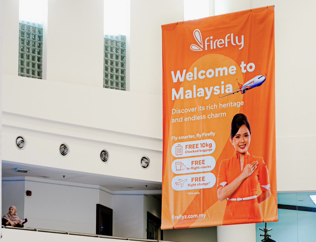 MAS's tweet photo. Malaysia Airlines and @FireflyAirlines are proud to be the Official Airline Partners for the ASEAN Travel Exchange (TRAVEX) 2025, a cornerstone of the ASEAN Tourism Forum! 🌏✈️
Together, we’re dedicated to providing seamless travel solutions for global delegates, connecting them to Johor, Malaysia – the heart of this year’s forum. This partnership highlights our shared commitment to promoting ASEAN as a unified travel destination while delivering the signature service and hospitality of Malaysia Airlines and Firefly.
We were also honored to welcome Malaysia’s Minister of Tourism, Arts and Culture, YB Tiong King Sing, to our booth. His visit further underscored the significance of this forum in promoting regional tourism and the pivotal role airlines play in connecting ASEAN’s vibrant destinations.
Join us as we celebrate the vibrant cultures, rich diversity, and boundless opportunities that make ASEAN a truly remarkable region to explore.
#MalaysiaAirlines #YourGatewayToAsiaAndBeyond #MalaysianHospitality #Firefly #TRAVEX2025 #ASEANTourismForum #ExploreASEAN #VisitMalaysia